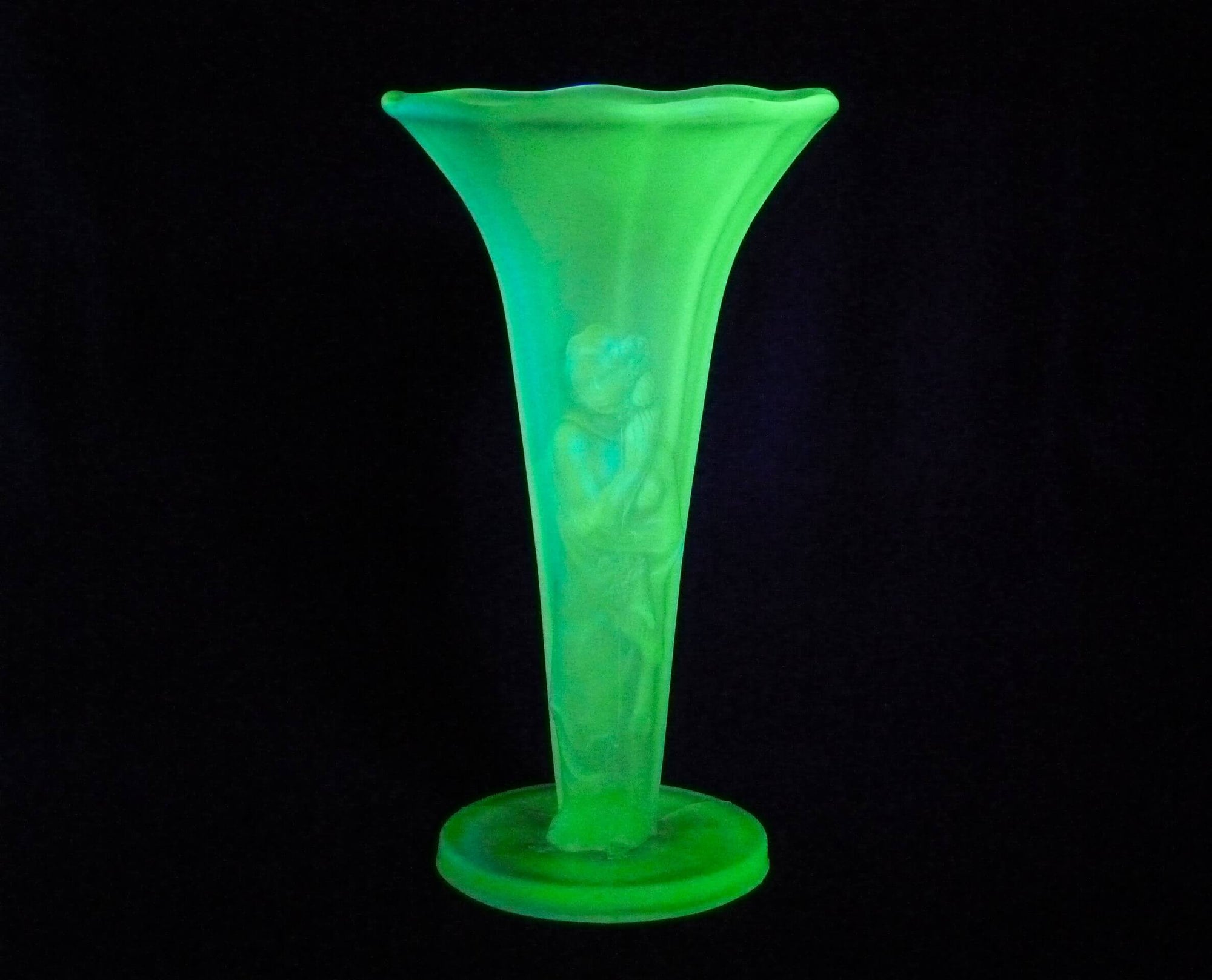 Uranium Glass, Elegant Fluted Vase, Features an Oriental Lady