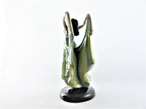 Kevin Francis Figurine, Lo La Palooza, Limited Edition Number 192, Peggy Davies Studio