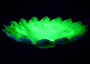 Amazing Uranium Glass Bowl, Glows Magnificently