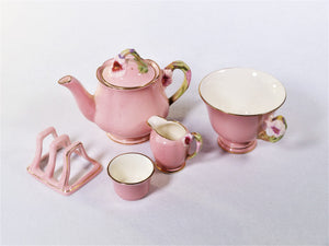 Royal Winton Grimwades, Pink Petunia Breakfast Set | DecorativeVintage ...