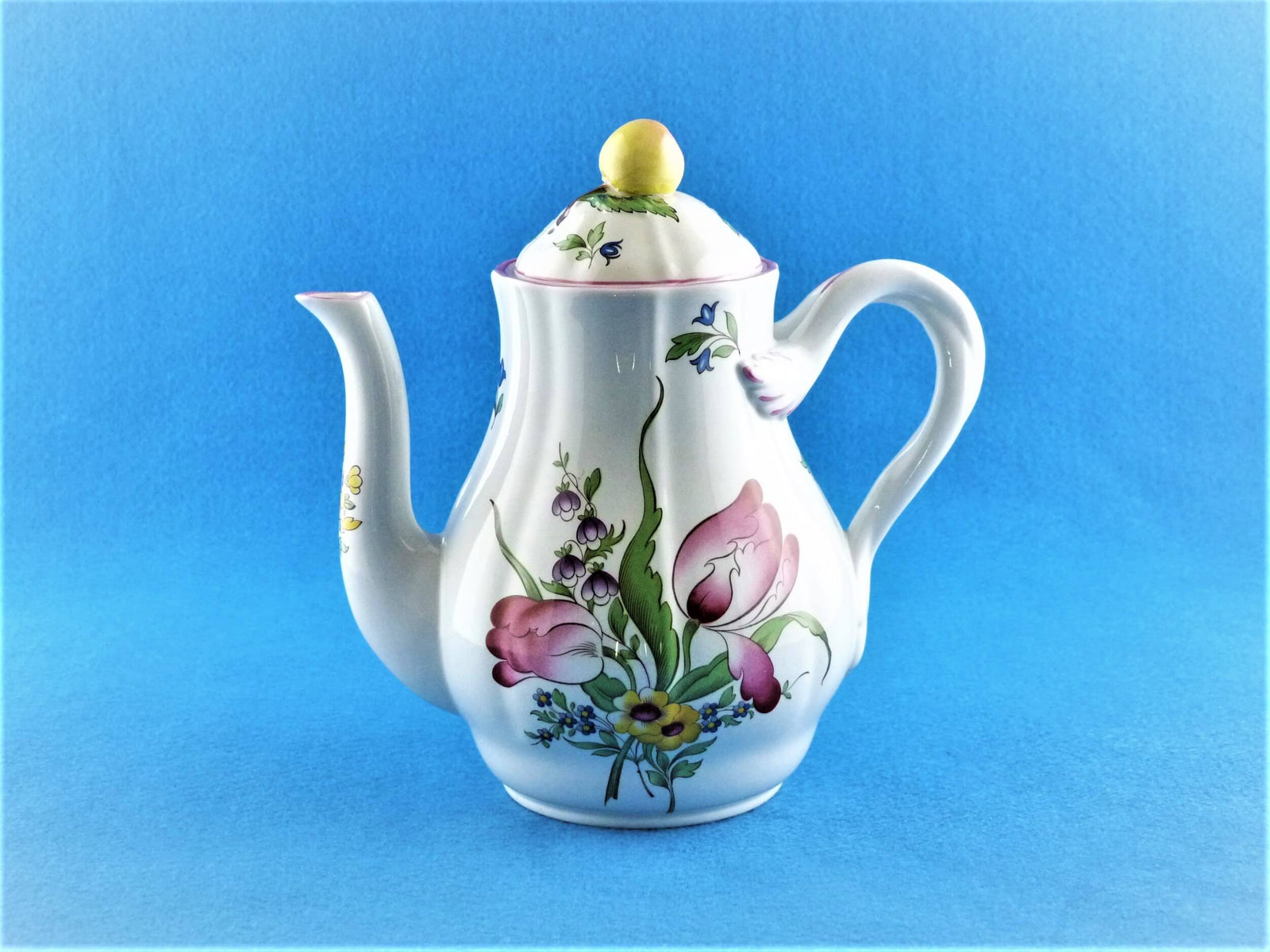 Spode "Marlborough Sprays" Coffee Pot, Pretty Floral Design