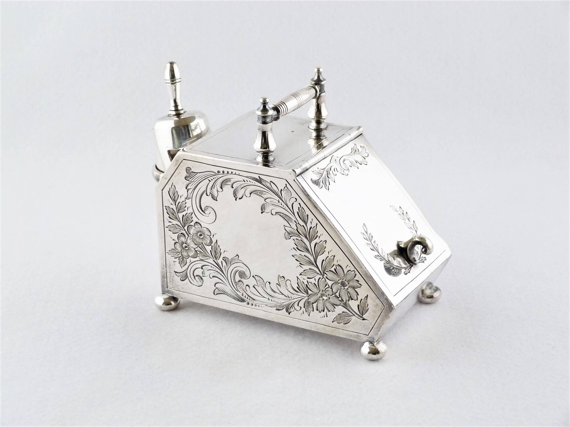 Vintage Silver-Plated Sugar Scuttle with Scoop, Pretty Table Item