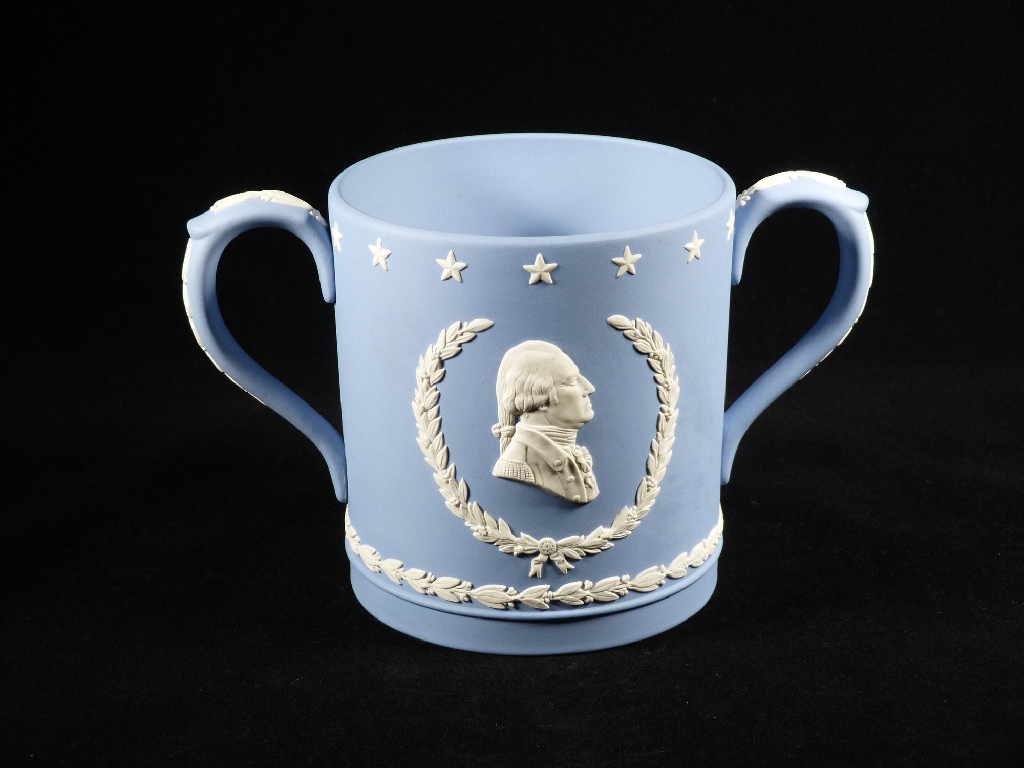 Wedgwood Jasperware Loving Cup, Collectors Society, George Washington